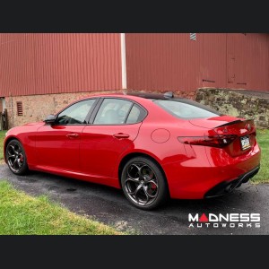 Alfa Romeo Giulia Performance Exhaust - 2.0L - MADNESS - Monza - Carbon Fiber Tips